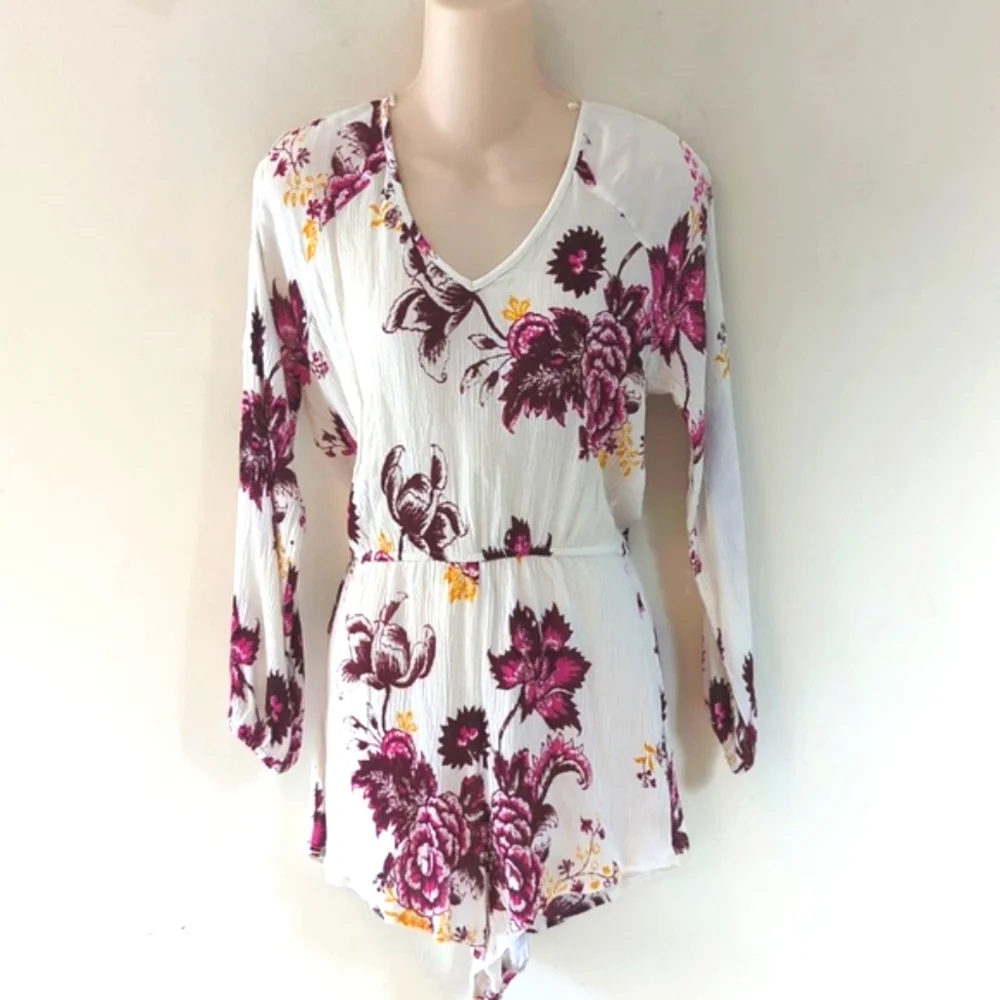 Billabong  Ivory Moonlight Lace-Up Romper - Picture 5 of 15